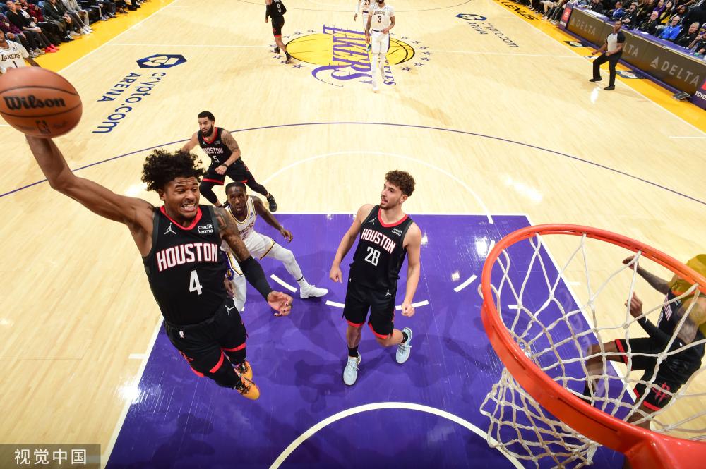 球员们不仅 球员们不仅