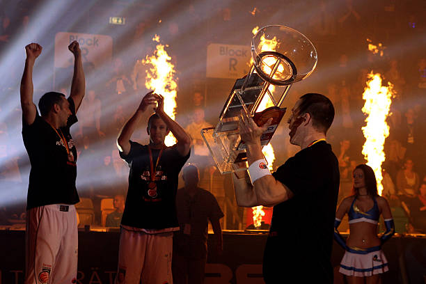 世界杯中再 世界杯中再